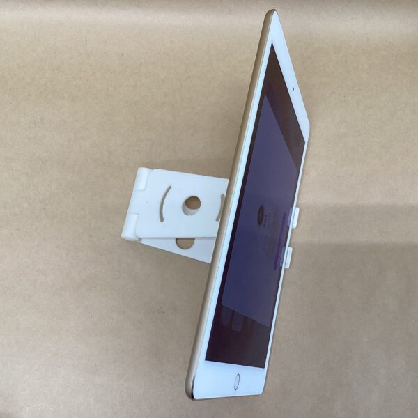 Battery remaining 84% IPAD AIR 2 WI-FI + Cellular AU 32GB Gold 9.7 inch RETINA display OS 15.8.3 A1567 2014 Camera BLUETOOTH - Image 5