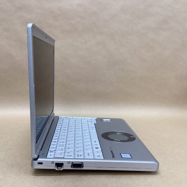 PANASONIC Laptop CF-SZ6RDVVS CI5(7300U)-2.6GHZ 8GB SSD256GB 12.1 inch WIN11P Wireless BLUETOOTH Camera - Image 3