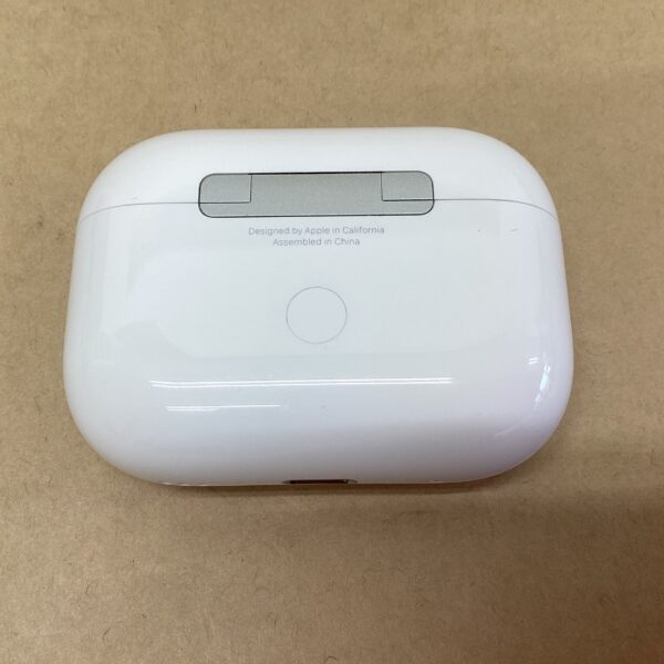 Apple Wireless Earphones AirPods Pro 2 MTJV3J/A A2698 A2699 A2700 White BLUETOOTH MagSafe Charging Case Eartips - Image 4