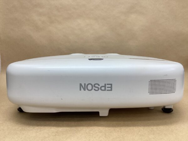 Lamp usage: 1641 hours Epson Business Projector EB-5520W 5500 lumens Wireless D-SUB HDMI USB-B cable Remote control - Image 4