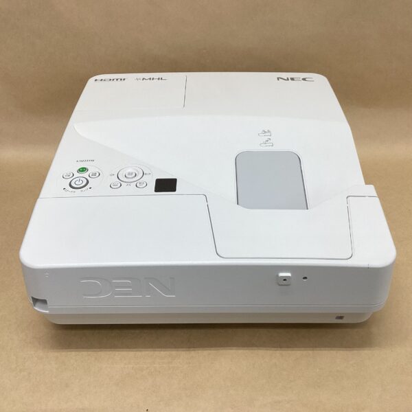 Lamp usage 702 hours NEC Ultra short throw projector NP-UM351W ​​3500 lumens HDMI D-SUB remote control