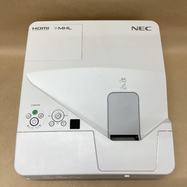 Lamp usage 702 hours NEC Ultra short throw projector NP-UM351W ​​3500 lumens HDMI D-SUB remote control - Image 2