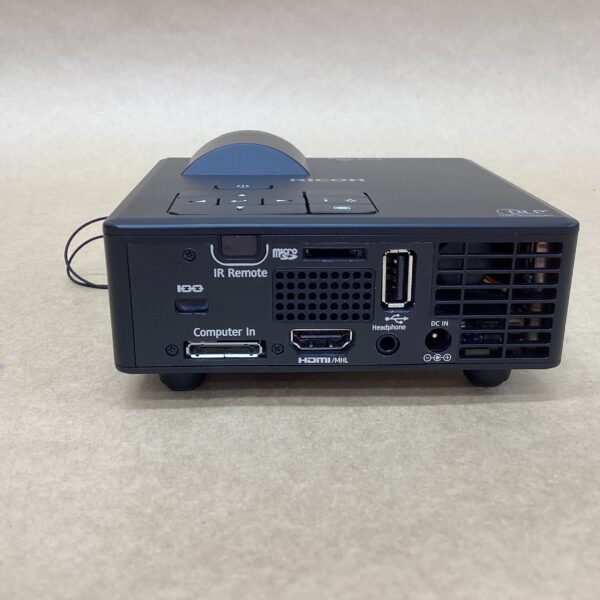 RICOH Mobile Type Short-focus LED Projector PJ WXC1110 600 Lumens D-SUB HDMI Cable Remote Control Soft Case - Image 5