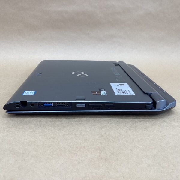 Fujitsu Tablet Q736/M CI5(6300U)-2.4GHZ 4GB 128GB 13.3in WIN11P Dock KB Body cover missing No battery warranty - Image 6