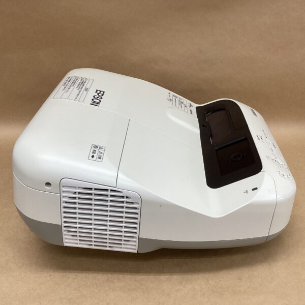 Lamp use: 30 hours Epson Business Projector EB-590WT 3300 lumens HDMI Wireless LAN compatible (adapter not available, must be purchased separately) D-SUB cable Body cover not available - Image 3