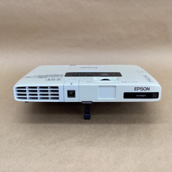 Epson EB-1776W Widescreen LCD Projector (3000 lumens, 3999 hours of lamp use) Wireless D-SUB HDMI USB-B cable Soft case (sticker marks and discoloration on the case)