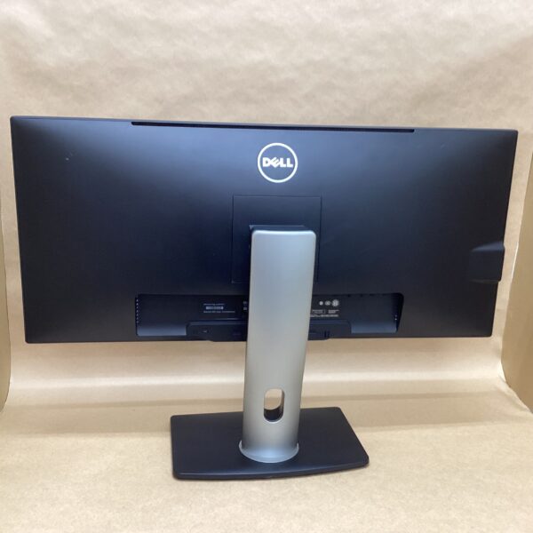 Dell 29-inch LCD Monitor U2913WMT with HDMI DisplayPort and D-Sub Cable, Minor LCD Scratches - Image 5