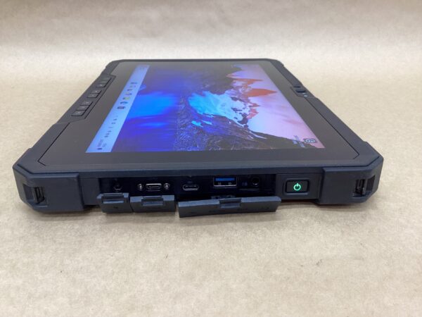 Dell Latitude 7220 Rugged Extreme Tablet CI5 (8365U) - 1.6GHz 8GB RAM, 256GB RAM, 11.6-inch, Windows 11 Pro, Wireless, BLT Camera - Image 4